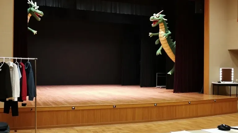 Illustration for: Lipscomb Stages Shrek the Musical Nov. 6-15 With Student Cast and Six-Person Dragon Puppet